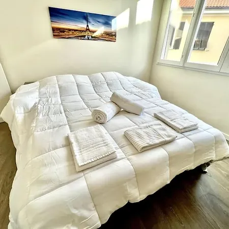 Ariston - Luxury 6 Persone Lägenhet *